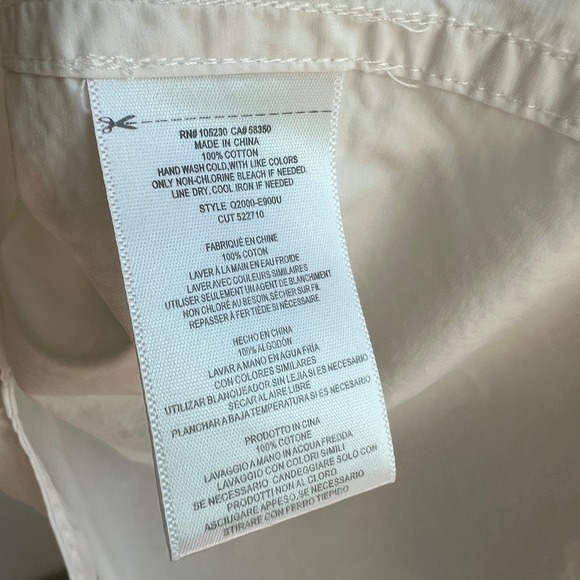 Equipment Femme Women's White Collared Shirt Button Down Size Small Embroidered - Picture 7 of 7
